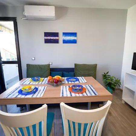 Luxury & Calm アパート *